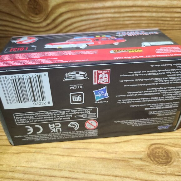 Ecto-1 Jada Toys Transformers X Ghostbusters colab 1:32 diecast car (NEW) - Picture 4 of 4